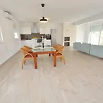 Pan *